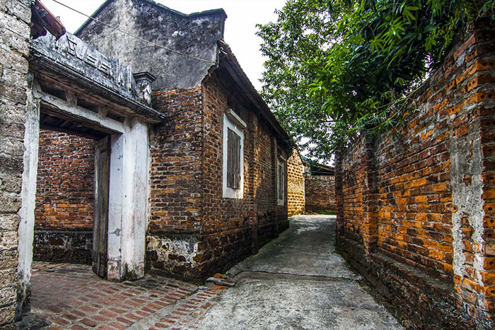 village duong lam hanoi maison latérite